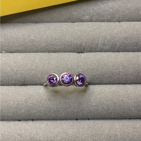 Certified, 3 stone Purple Moissanite Diamond Solitaire ring - Picture 10 of 12